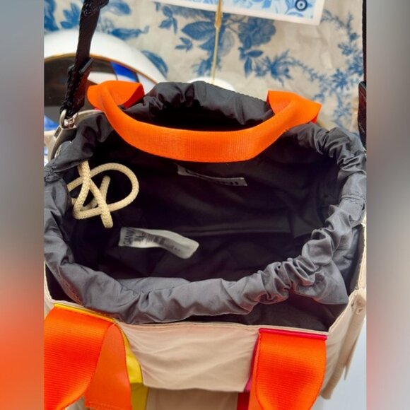 🆕 GANNI 🧿 NWT Small Recycled Tech Tote Bag Crossbody, Khaki & Orange - Picture 10 of 14
